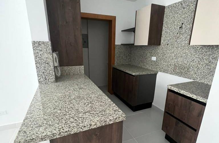 Condominio AVI en Evaristo Morales