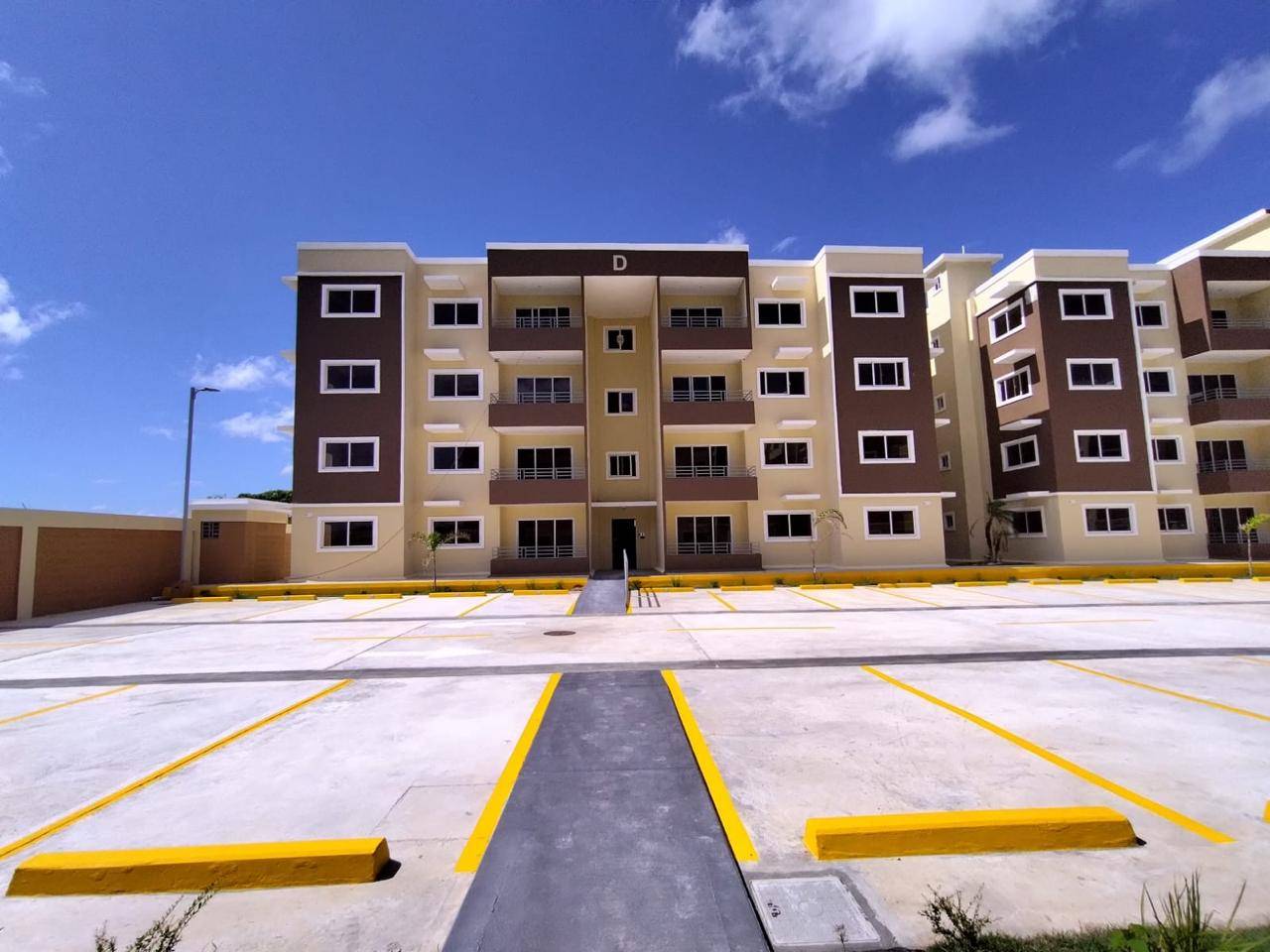 Residencial Prox. Aut. San Isidro y Av. Hipodromo