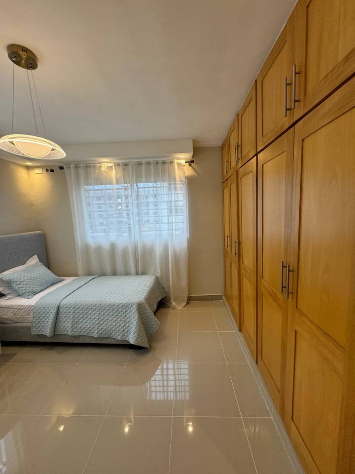 Residencial Prox. Aut. San Isidro y Av. Hipodromo